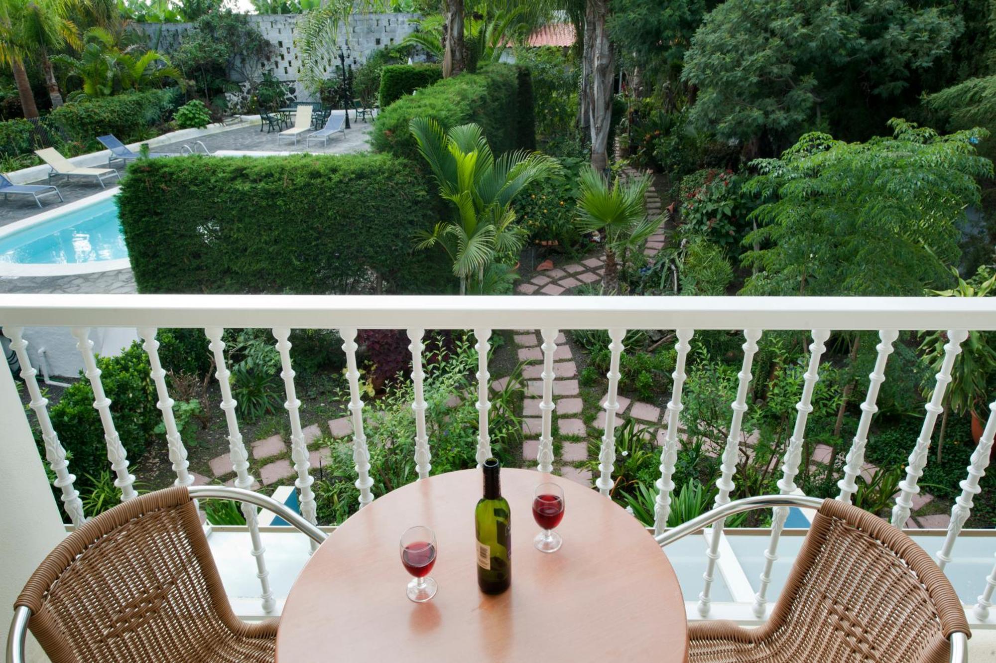 Apartamentos Adjovimar Los Llanos De Aridane Extérieur photo