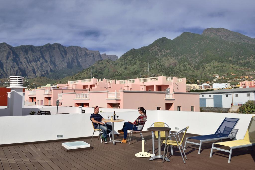Apartamentos Adjovimar Los Llanos De Aridane Extérieur photo