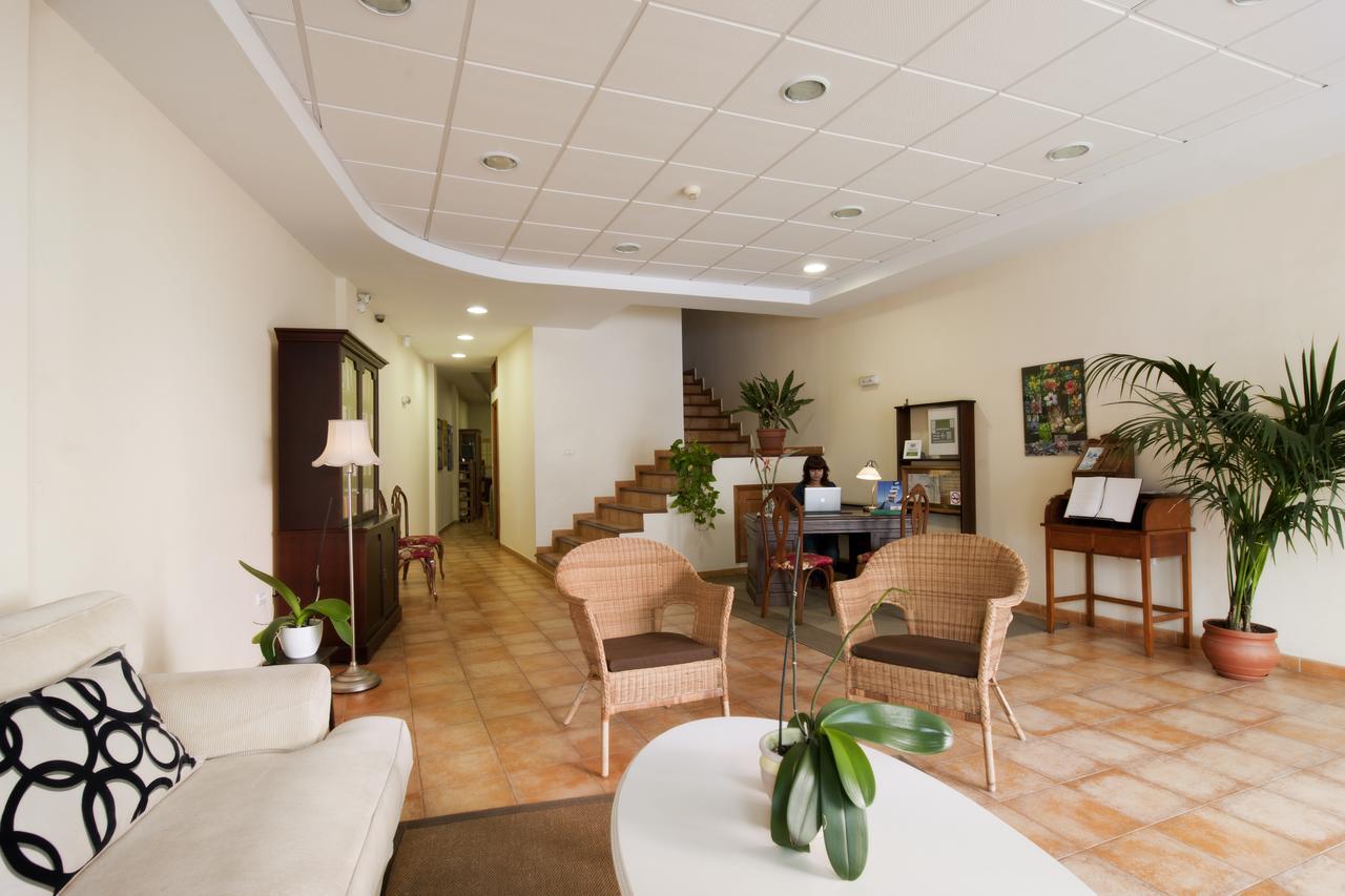 Apartamentos Adjovimar Los Llanos De Aridane Extérieur photo